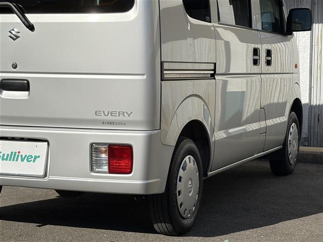 エブリイ ジョイン　純正ＣＤオーディオ　キーレスキー　ヘッドライトレベライザー　プライバシーガラス　フロアマット　デュアルスライドドア　フロントパワーウインドウ　Ｗエアバック　キーレスエントリー　ＡＣ　ＰＳ　ＡＢＳ（11枚目）