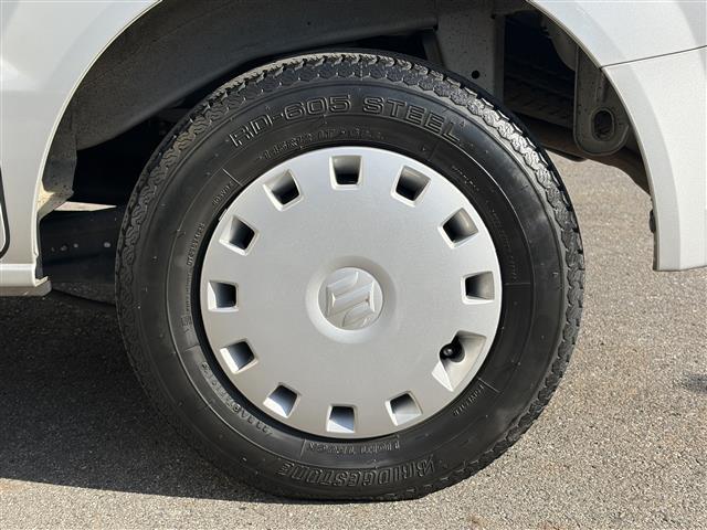 エブリイ ジョイン　純正ＣＤオーディオ　キーレスキー　ヘッドライトレベライザー　プライバシーガラス　フロアマット　デュアルスライドドア　フロントパワーウインドウ　Ｗエアバック　キーレスエントリー　ＡＣ　ＰＳ　ＡＢＳ（19枚目）