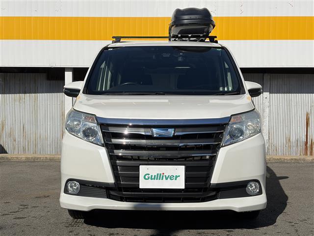 ノア ハイブリッドＧ　１オーナーＰＣＳ　ベットキット　ルーフキャリー　アルパインナビ　バックカメラ　両側パワースライドドア　　スマートキー　プッシュスタート　オートハイビーム　Ｄ／Ｎ席シートヒーター　クルーズコントロール（4枚目）