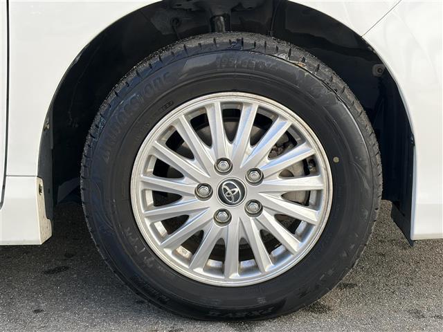 ノア ハイブリッドＧ　１オーナーＰＣＳ　ベットキット　ルーフキャリー　アルパインナビ　バックカメラ　両側パワースライドドア　　スマートキー　プッシュスタート　オートハイビーム　Ｄ／Ｎ席シートヒーター　クルーズコントロール（15枚目）