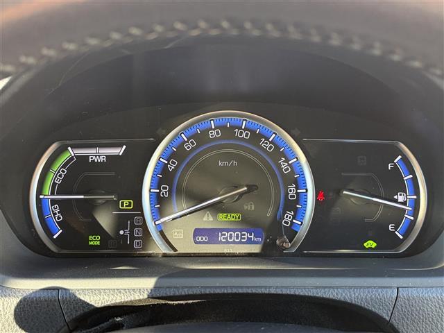 ノア ハイブリッドＧ　１オーナーＰＣＳ　ベットキット　ルーフキャリー　アルパインナビ　バックカメラ　両側パワースライドドア　　スマートキー　プッシュスタート　オートハイビーム　Ｄ／Ｎ席シートヒーター　クルーズコントロール（24枚目）