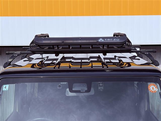 ジムニー ＸＣ　ワンオーナー　衝突軽減　ストラーダナビ　フルセグ　Ｂｌｕｅｔｏｏｔｈ　ＤＶＤ　ＳＤ録音　スマートキー　プッシュスタート　前席シートヒーター　クルーズコントロール　革巻きステアリング　ＬＥＤヘッドライト（15枚目）