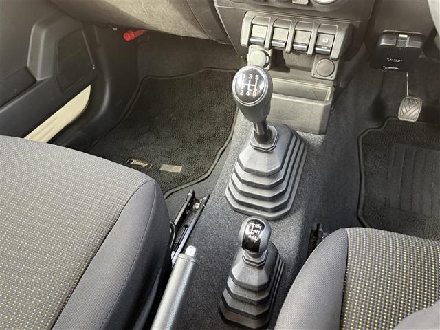 ジムニー ＸＣ　ワンオーナー　衝突軽減　ストラーダナビ　フルセグ　Ｂｌｕｅｔｏｏｔｈ　ＤＶＤ　ＳＤ録音　スマートキー　プッシュスタート　前席シートヒーター　クルーズコントロール　革巻きステアリング　ＬＥＤヘッドライト（31枚目）