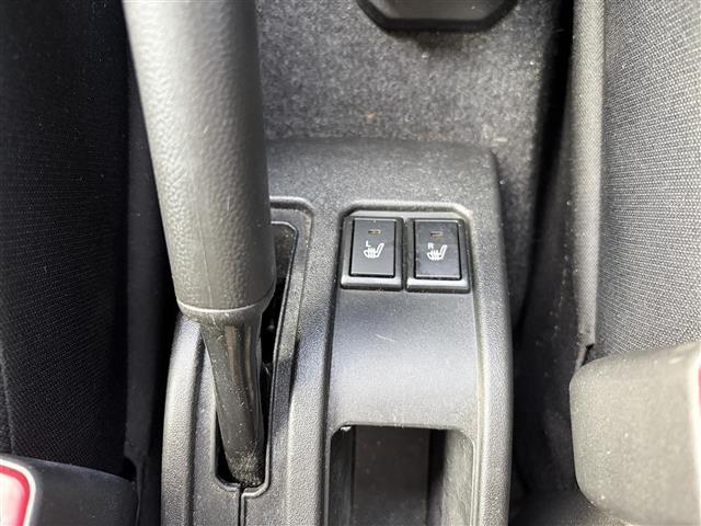 ジムニー ＸＣ　ワンオーナー　衝突軽減　ストラーダナビ　フルセグ　Ｂｌｕｅｔｏｏｔｈ　ＤＶＤ　ＳＤ録音　スマートキー　プッシュスタート　前席シートヒーター　クルーズコントロール　革巻きステアリング　ＬＥＤヘッドライト（32枚目）