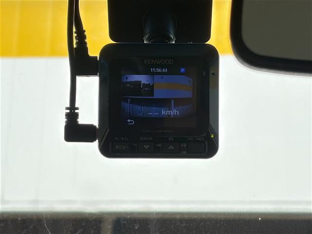 N-ONE プレミアム・Lパッケージ ワンオーナー 赤x黒ツートン色 社外ナビ スマートキー プッシュスタート HIDヘッドライト フォグライト ドライブレコーダー前後 革巻きステアリング ETC オートライト 電格ミラー ターンミラー(28枚目)