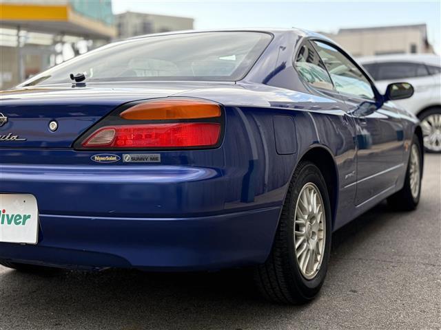 シルビア スペックS Gパッケージ ワンオーナー HIDヘッドライト 純正15インチAW キーレス ヘッドライトレベライザー 革巻ステアリング 電格ミラー ワンオーナー パワーステアリング オートエアコン パワーウィンドウ ABS(11枚目)