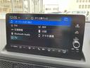 タイプＲ　登録済未使用車　ホンダセンシング　ＨｏｎｄａＣＯＮＮＥＣＴディスプレイ（ナビ／フルセグ／ＢＴ／ＵＳＢ／ＡｐｐｌｅＣａｒＰｌａｙ／ＡｎｄｒｏｉｄＡｕｔｏ）　バックカメラ　オートブレーキホールド　ＬＫＡ（25枚目）