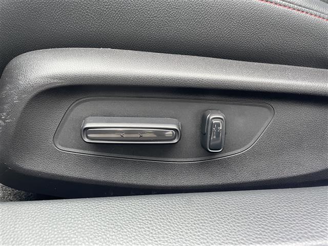 シビック e:HEV ホンダコネクト9型ナビ(Bluetooth TV バックカメラ AppleCarPlay)BOSEサウンド 置くだけ充電 前後ドラレコ シートヒーター ホンダセンシング パドルシフト ETC 禁煙車(18枚目)