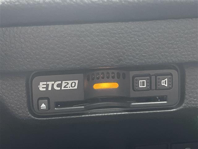 シビック e:HEV ホンダコネクト9型ナビ(Bluetooth TV バックカメラ AppleCarPlay)BOSEサウンド 置くだけ充電 前後ドラレコ シートヒーター ホンダセンシング パドルシフト ETC 禁煙車(19枚目)