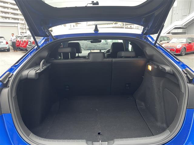 シビック e:HEV ホンダコネクト9型ナビ(Bluetooth TV バックカメラ AppleCarPlay)BOSEサウンド 置くだけ充電 前後ドラレコ シートヒーター ホンダセンシング パドルシフト ETC 禁煙車(41枚目)