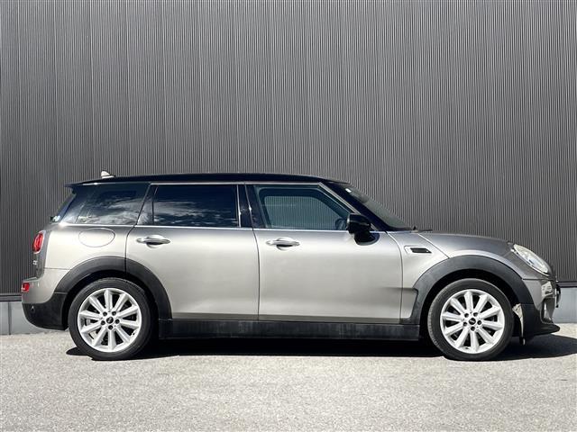 ＭＩＮＩ クーパー　クラブマン　純正ナビ（ＢＴ／ＡＭ，ＦＭ）バックカメラ　社外ドライブレコーダー　アイドリングストップ　リア側コーナーセンサー　純正１７インチアルミ　ＬＥＤヘッドライト　ＥＴＣ　フォグランプ　スマートキー　禁煙車（23枚目）