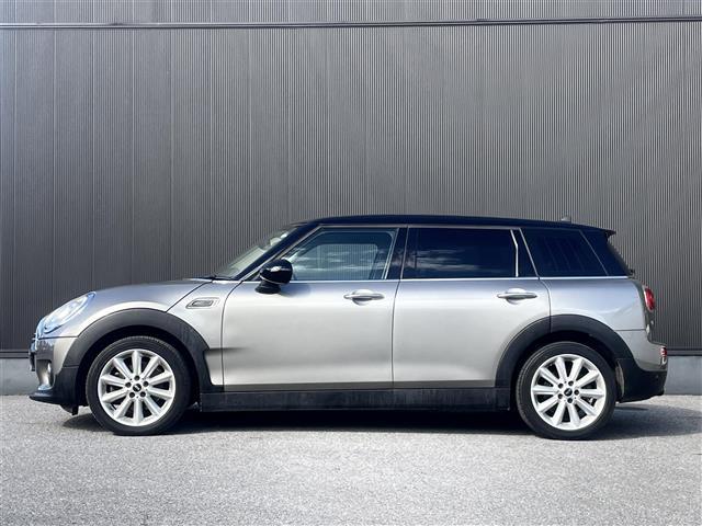 ＭＩＮＩ クーパー　クラブマン　純正ナビ（ＢＴ／ＡＭ，ＦＭ）バックカメラ　社外ドライブレコーダー　アイドリングストップ　リア側コーナーセンサー　純正１７インチアルミ　ＬＥＤヘッドライト　ＥＴＣ　フォグランプ　スマートキー　禁煙車（27枚目）