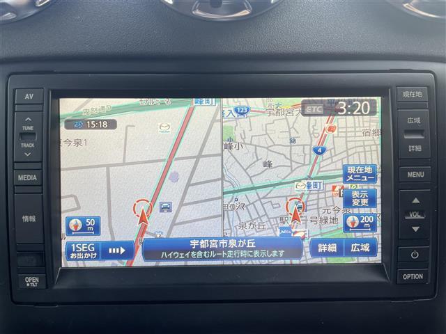 ＴＴクーペ ２．０ＴＦＳＩ　純正ナビ（ＢＴ　フルセグ　ＡＭ／ＦＭ）シートヒーター　ＥＴＣ　レザーシート　オートライト　純正１８インチアルミ（5枚目）