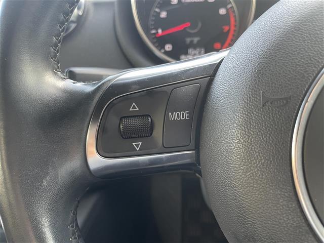 ＴＴクーペ ２．０ＴＦＳＩ　純正ナビ（ＢＴ　フルセグ　ＡＭ／ＦＭ）シートヒーター　ＥＴＣ　レザーシート　オートライト　純正１８インチアルミ（13枚目）