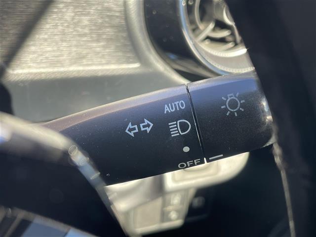 アクア Sスタイルブラック 禁煙 純正ナビ TV バックカメラ Bluetooth ETC ドラレコ トヨタセーフティセンス プッシュスタート ステアリングスイッチ スマートキー オートライト(11枚目)