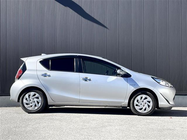 アクア Sスタイルブラック 禁煙 純正ナビ TV バックカメラ Bluetooth ETC ドラレコ トヨタセーフティセンス プッシュスタート ステアリングスイッチ スマートキー オートライト(30枚目)