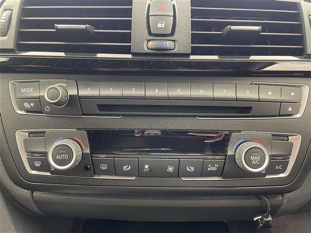 3シリーズ 320dツーリング Mスポーツ 純正ナビ 社外フルセグ パワーバックドア アダプティブクルーズコントロール パワーシート シートメモリー インテリジェントセーフティー バックカメラ ETC一体型ルームミラー コーナーセンサー 禁煙車(10枚目)