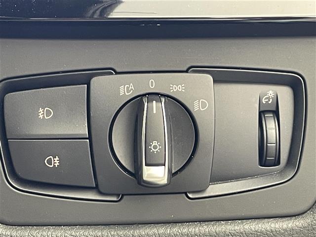 3シリーズ 320dツーリング Mスポーツ 純正ナビ 社外フルセグ パワーバックドア アダプティブクルーズコントロール パワーシート シートメモリー インテリジェントセーフティー バックカメラ ETC一体型ルームミラー コーナーセンサー 禁煙車(18枚目)