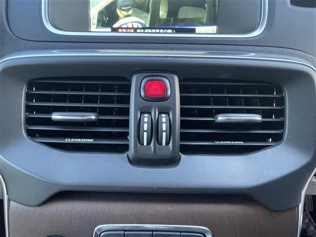 V40 D4 インスクリプション Harman/Kardon 純正ナビ アダプティブクルーズコントロール ブラインドスポットモニター レーン・キーピング・エイド パワーシート シートヒーター シートメモリー ETC Pスタート 禁煙車(8枚目)