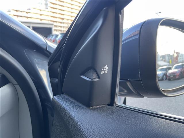 V40 D4 インスクリプション Harman/Kardon 純正ナビ アダプティブクルーズコントロール ブラインドスポットモニター レーン・キーピング・エイド パワーシート シートヒーター シートメモリー ETC Pスタート 禁煙車(19枚目)