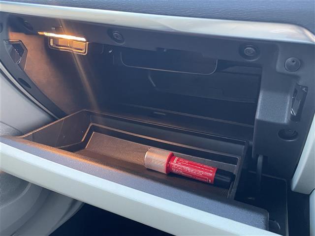 V40 D4 インスクリプション Harman/Kardon 純正ナビ アダプティブクルーズコントロール ブラインドスポットモニター レーン・キーピング・エイド パワーシート シートヒーター シートメモリー ETC Pスタート 禁煙車(22枚目)