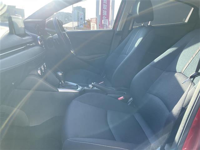 MAZDA2 15Sプロアクティブ Sパッケージ 禁煙 レーダークルーズコントロール パワーシート シートヒーター ハンドルヒーター ワンオーナー TV CD DVD Bluetooth 全周囲カメラ ヘッドアップディスプレイ 前後ドライブレコーダー(21枚目)
