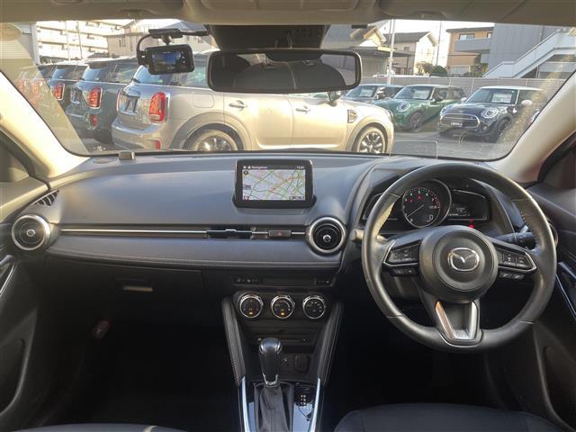 MAZDA2 15Sプロアクティブ Sパッケージ 禁煙 レーダークルーズコントロール パワーシート シートヒーター ハンドルヒーター ワンオーナー TV CD DVD Bluetooth 全周囲カメラ ヘッドアップディスプレイ 前後ドライブレコーダー(41枚目)