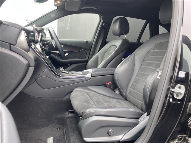 ＧＬＣ ＧＬＣ２２０ｄ　４マチック　ＡＭＧライン　禁煙　ワンオーナー　パノラミックスライディングルーフ　全周囲カメラ　純正ナビ　フルセグ　マルチビームＬＥＤ　レーダーセーフティＰＫＧ　ハーフレザーシート　エアサス　ＡＣＣ　保証書　取扱説明書（22枚目）