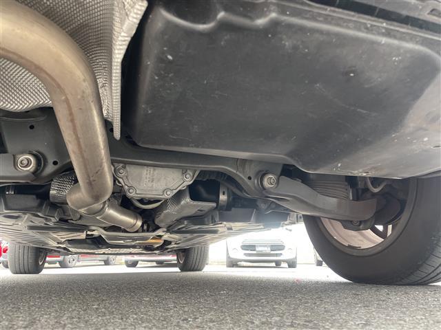 ＧＬＣ ＧＬＣ２２０ｄ　４マチック　ＡＭＧライン　禁煙　ワンオーナー　パノラミックスライディングルーフ　全周囲カメラ　純正ナビ　フルセグ　マルチビームＬＥＤ　レーダーセーフティＰＫＧ　ハーフレザーシート　エアサス　ＡＣＣ　保証書　取扱説明書（39枚目）