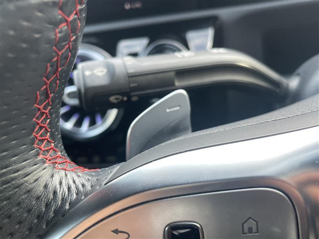 ＣＬＡクラス ＣＬＡ２００ｄ　ＡＭＧライン　禁煙　レーダーセーフティＰＫＧ　アンビエントライト　純正ナビ　バックカメラ　ドラレコ　ＥＴＣ　パドルシフト　シートヒーター　Ｂｌｕｅｔｏｏｔｈ　アダプティブクルーズコントロール（11枚目）