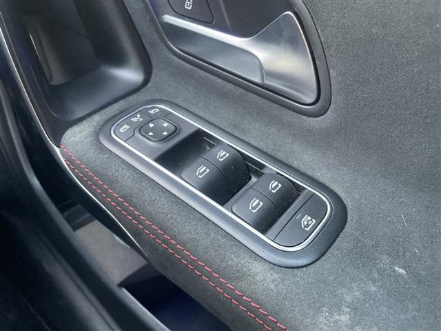 ＣＬＡクラス ＣＬＡ２００ｄ　ＡＭＧライン　禁煙　レーダーセーフティＰＫＧ　アンビエントライト　純正ナビ　バックカメラ　ドラレコ　ＥＴＣ　パドルシフト　シートヒーター　Ｂｌｕｅｔｏｏｔｈ　アダプティブクルーズコントロール（20枚目）