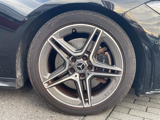 ＣＬＡクラス ＣＬＡ２００ｄ　ＡＭＧライン　禁煙　レーダーセーフティＰＫＧ　アンビエントライト　純正ナビ　バックカメラ　ドラレコ　ＥＴＣ　パドルシフト　シートヒーター　Ｂｌｕｅｔｏｏｔｈ　アダプティブクルーズコントロール（37枚目）