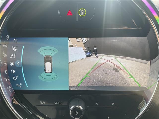 ＭＩＮＩ クーパーＳＤ　クロスオーバー　オール４　禁煙　ワンオーナー　インテリジェントセーフティ　パークトロニック　ＭＩＮＩドライビングモード　アクティブクルーズコントロール　フートオープナー　前後ドラレコ　シートヒーター　スペアキー　ミラーＥＴＣ（5枚目）