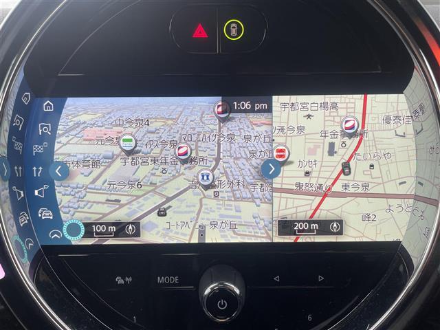 ＭＩＮＩ クーパーＤ　クロスオーバー　禁煙　クラシックトリム　純正ナビ　ＡｐｐｌｅＣａｒＰｌａｙ　パークトロニック　ＭＩＮＩドライビングモード　アンビエントライト　１８インチブラックピンスポークアルミ　バックカメラ　ドラレコ　ＥＴＣ（2枚目）