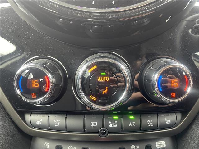 ＭＩＮＩ クーパーＤ　クロスオーバー　禁煙　クラシックトリム　純正ナビ　ＡｐｐｌｅＣａｒＰｌａｙ　パークトロニック　ＭＩＮＩドライビングモード　アンビエントライト　１８インチブラックピンスポークアルミ　バックカメラ　ドラレコ　ＥＴＣ（8枚目）
