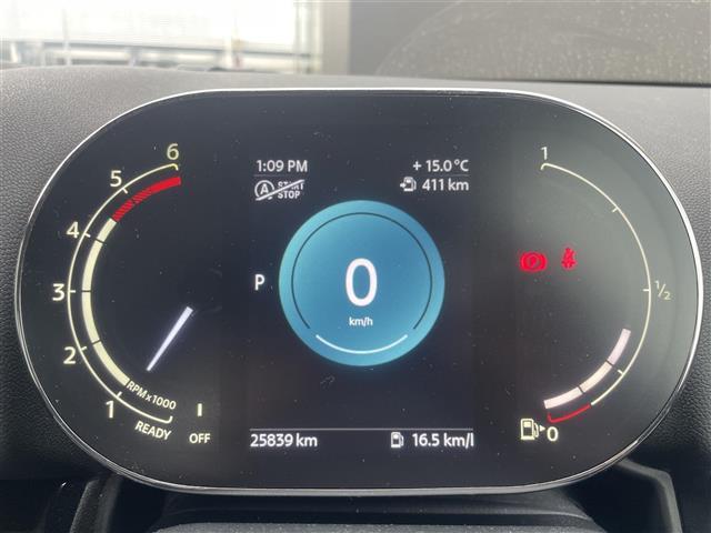 ＭＩＮＩ クーパーＤ　クロスオーバー　禁煙　クラシックトリム　純正ナビ　ＡｐｐｌｅＣａｒＰｌａｙ　パークトロニック　ＭＩＮＩドライビングモード　アンビエントライト　１８インチブラックピンスポークアルミ　バックカメラ　ドラレコ　ＥＴＣ（14枚目）