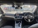 320d xDriveツーリングMスポーツリミテッド 特別仕様車 サンプロテクションガラス フロントランバーサポート アンビエントライト HiFiスピーカーシステム 前席シートヒーター 前後ドラレコ フットオープナー スマホチャージャー ETC 禁煙車(42枚目)
