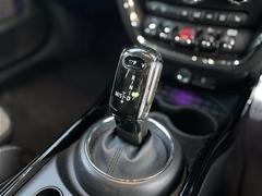 ��٥顼��ϥ���С����롼�פΣ£ͣס���륻�ǥ��٥�ġ������ǥ��ʤɤ�͢��������Ź�Ǥ��� 2