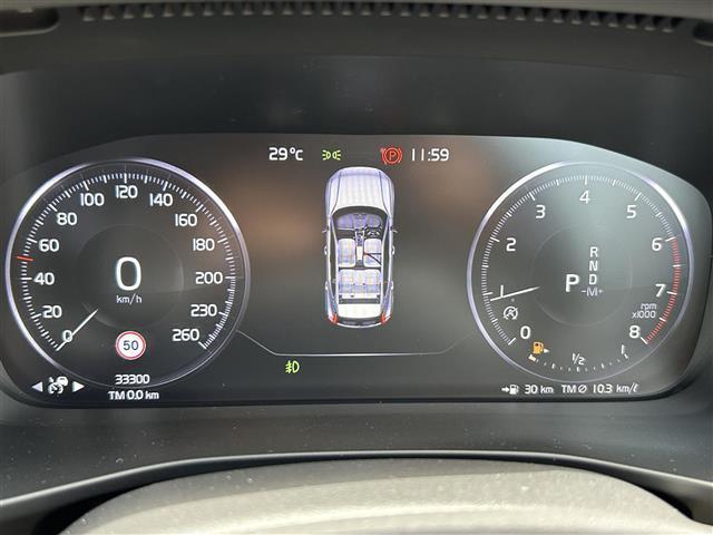 Ｔ４　ＡＷＤ　インスクリプション　ホワイトレザー／ＡＣＣ／衝突軽減／レーンキープアシスト／ｈａｒｍａｎ／ｋａｒｄｏｎ／全方位カメラ／シートヒーター／アイドリングストップ／ナビ／地デジ／ＢＬＩＳ(28枚目)