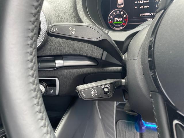 Ａ３ 　特別仕様車／ＡＣＣ／純正ナビ／地デジ／Ｂカメラ／ＬＥＤライト／パワーシート／シートヒーター／衝突軽減／コンビニエンスｐｋｇ／純正１７インチＡＷ／バーチャルＣ／スマートキー／パドルシフト／ＥＴＣ（13枚目）