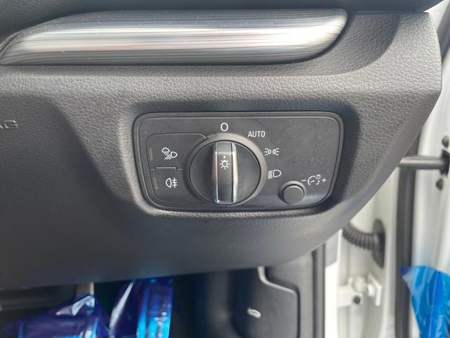 Ａ３ 　特別仕様車／ＡＣＣ／純正ナビ／地デジ／Ｂカメラ／ＬＥＤライト／パワーシート／シートヒーター／衝突軽減／コンビニエンスｐｋｇ／純正１７インチＡＷ／バーチャルＣ／スマートキー／パドルシフト／ＥＴＣ（15枚目）