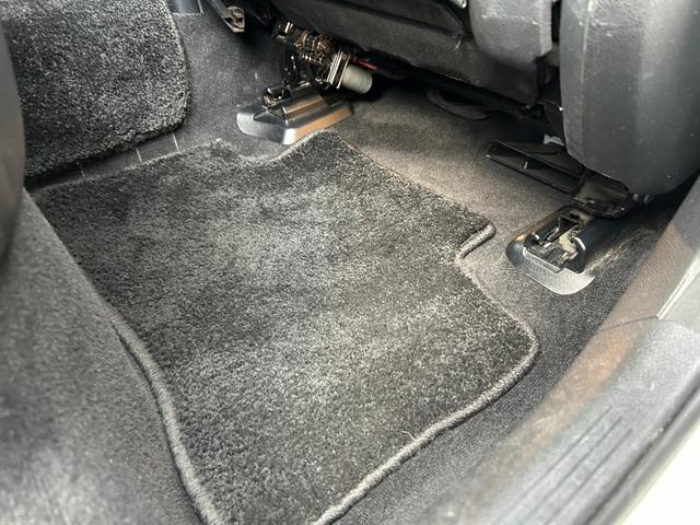 ＧＬＣ ＧＬＣ２２０ｄ　４マチックスポーツ（18枚目）