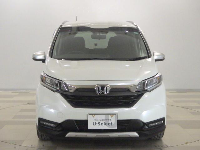 フリードハイブリッド ハイブリッド・クロスターホンダセンシング　禁煙　ワンオーナー　前後カメラ　アドバンスドルームミラ－　追突軽減ブレーキ　サイドエアバッグ　９型ナビ　シートヒーター　スマートキー　ＥＴＣ２．０　フルセグ　ＤＶＤ再生　両パワースライド　ＤＶＤ再生（19枚目）