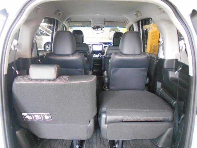 フリードハイブリッド ハイブリッド・クロスターホンダセンシング　禁煙　ワンオーナー　前後カメラ　アドバンスドルームミラ－　追突軽減ブレーキ　サイドエアバッグ　９型ナビ　シートヒーター　スマートキー　ＥＴＣ２．０　フルセグ　ＤＶＤ再生　両パワースライド　ＤＶＤ再生（36枚目）