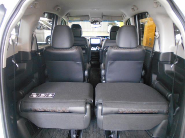 フリードハイブリッド ハイブリッド・クロスターホンダセンシング　禁煙　ワンオーナー　前後カメラ　アドバンスドルームミラ－　追突軽減ブレーキ　サイドエアバッグ　９型ナビ　シートヒーター　スマートキー　ＥＴＣ２．０　フルセグ　ＤＶＤ再生　両パワースライド　ＤＶＤ再生（37枚目）