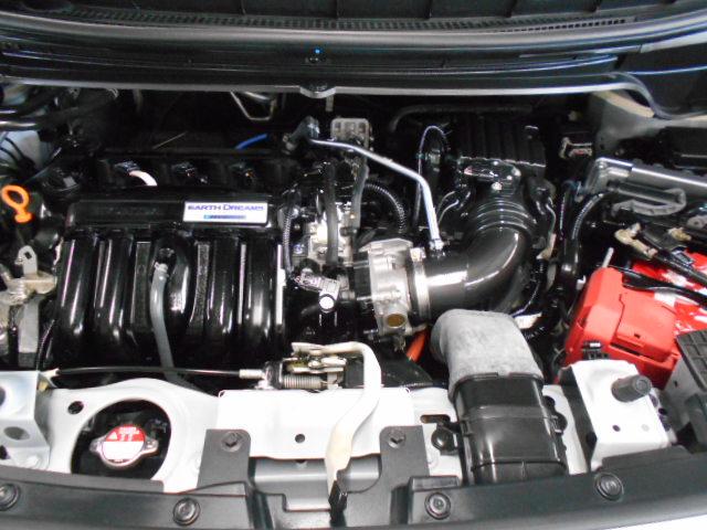 フリードハイブリッド ハイブリッド・クロスターホンダセンシング　禁煙　ワンオーナー　前後カメラ　アドバンスドルームミラ－　追突軽減ブレーキ　サイドエアバッグ　９型ナビ　シートヒーター　スマートキー　ＥＴＣ２．０　フルセグ　ＤＶＤ再生　両パワースライド　ＤＶＤ再生（40枚目）