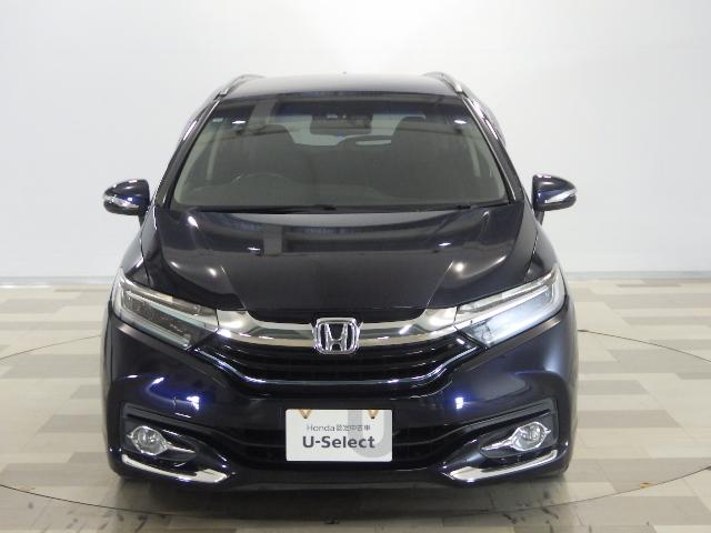 シャトル ハイブリッドZ 禁煙追突軽減ブレーキ サイドエアバッグ あんしんPKG 8型ナビ リアカメラ フルセグ ミュージックラック Bluetooth USB接続 DVD再生 シートヒータ オートリトラミラー パドルシフト(14枚目)