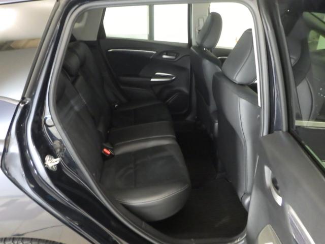 シャトル ハイブリッドZ 禁煙追突軽減ブレーキ サイドエアバッグ あんしんPKG 8型ナビ リアカメラ フルセグ ミュージックラック Bluetooth USB接続 DVD再生 シートヒータ オートリトラミラー パドルシフト(25枚目)