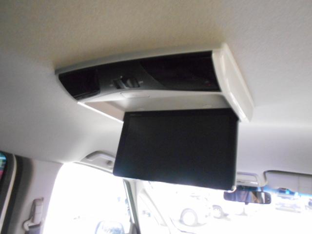 ステップワゴンスパーダ スパーダホンダセンシング リア席モニター 禁煙 ワンオーナー 追突軽減ブレーキ 9型ナビ 前後ドラレコ フルセグ Bluetooth ミュージックラック DVD再生 リアカメラ スマートキー 両パワースライド ドアバイザー(2枚目)