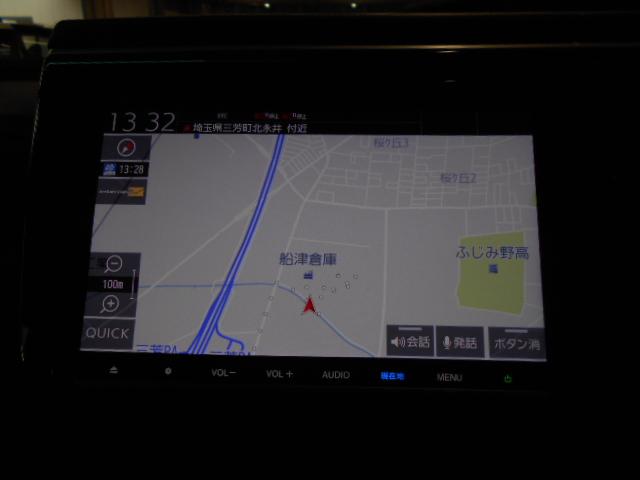 ステップワゴンスパーダ スパーダホンダセンシング リア席モニター 禁煙 ワンオーナー 追突軽減ブレーキ 9型ナビ 前後ドラレコ フルセグ Bluetooth ミュージックラック DVD再生 リアカメラ スマートキー 両パワースライド ドアバイザー(8枚目)